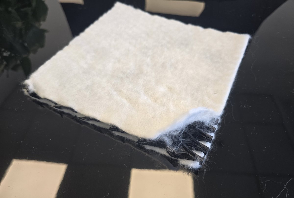 三维复合排水网样品